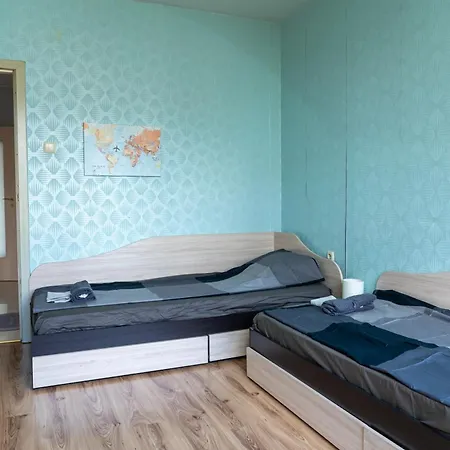 2 Bdr Cozy Downtown I Mall, Park, Subway