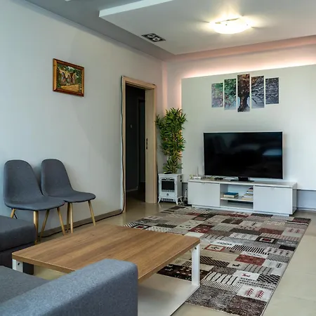 2 Bdr Cozy Downtown I Mall, Park, Subway Apartamento Sófia