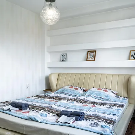 Apartamento 2 Bdr Cozy Downtown I Mall, Park, Subway *